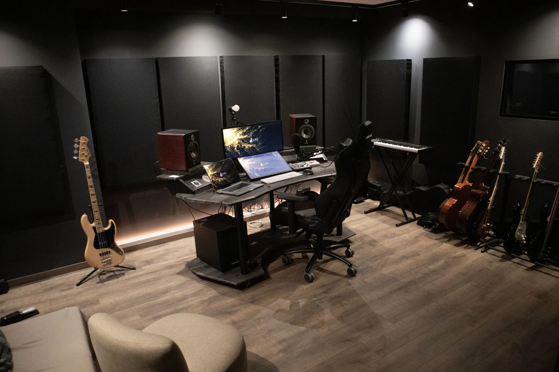 Control studio with mixing desk